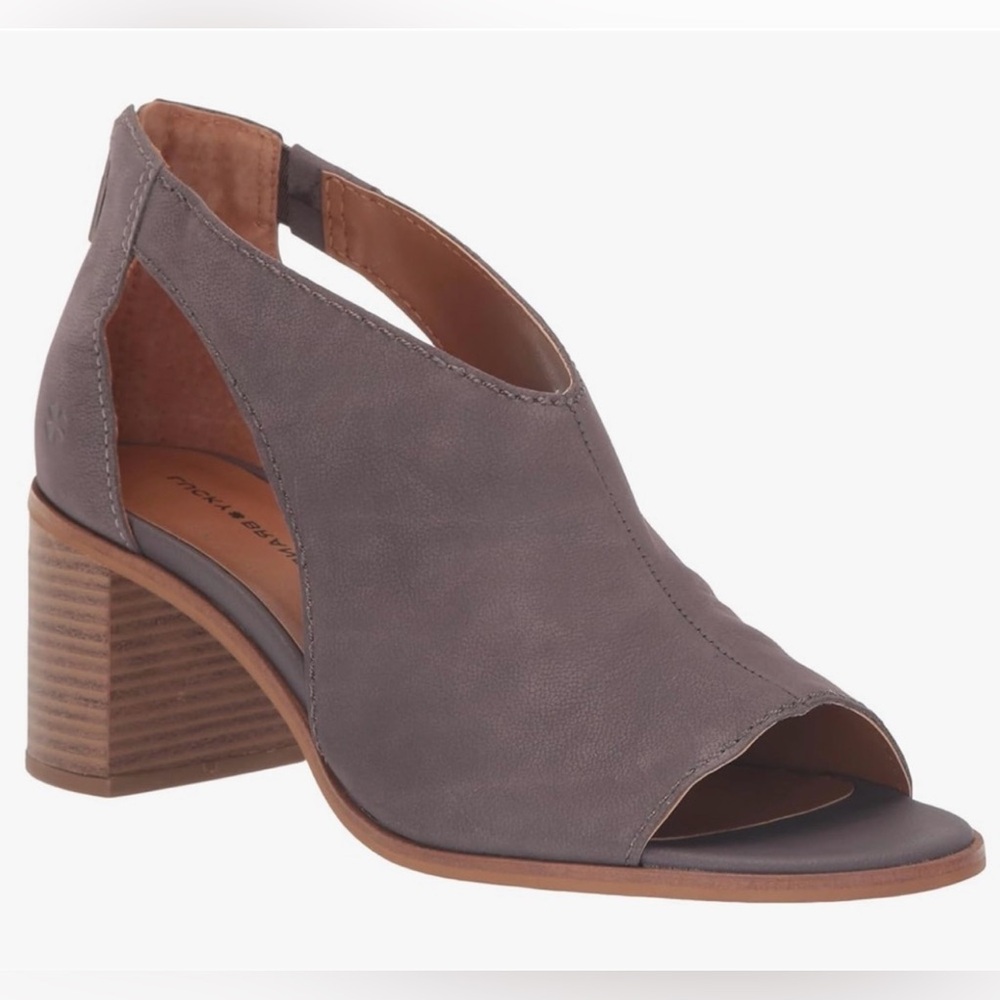 Lucky Brand - Saimy Sandal in Light Excalibur - Size 5.5 - NWT - No Box